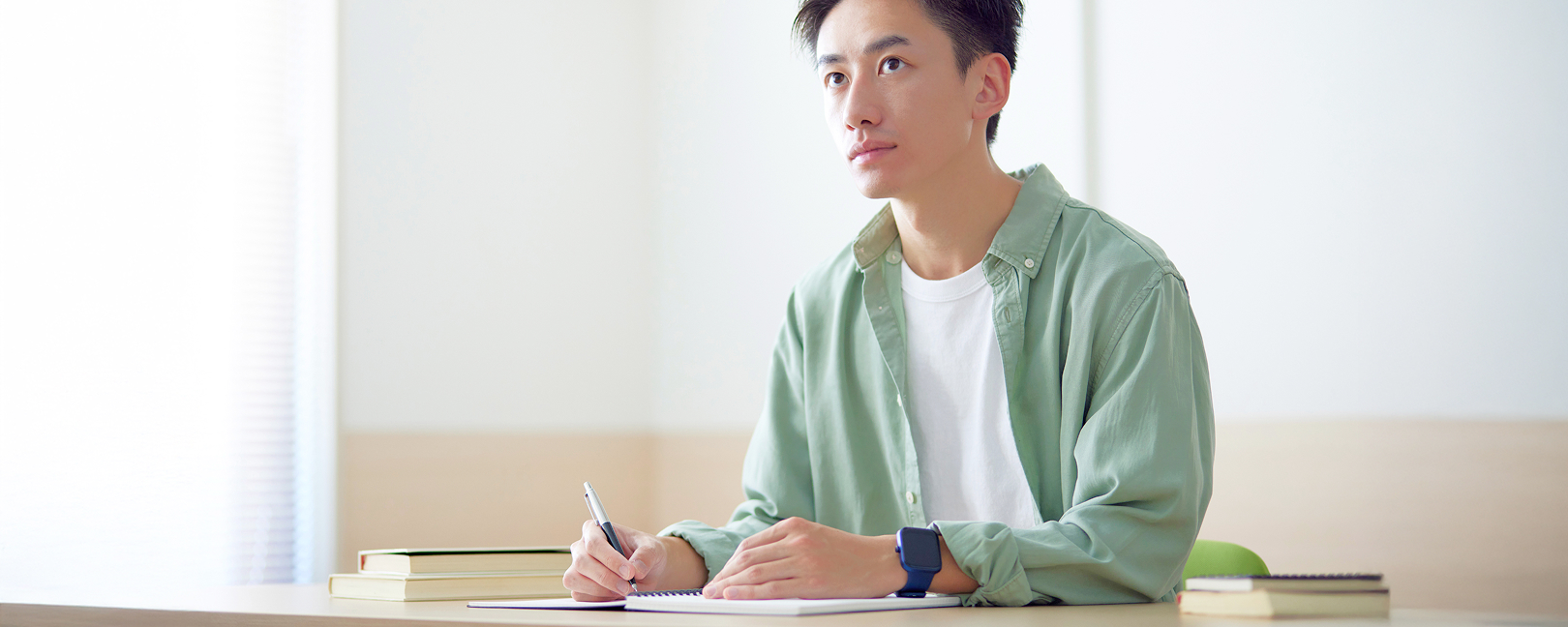 私自身も学習方法が明らかに間違っているが故に成績が上がらず苦しんでいた学生さんを多く見てきてきました。